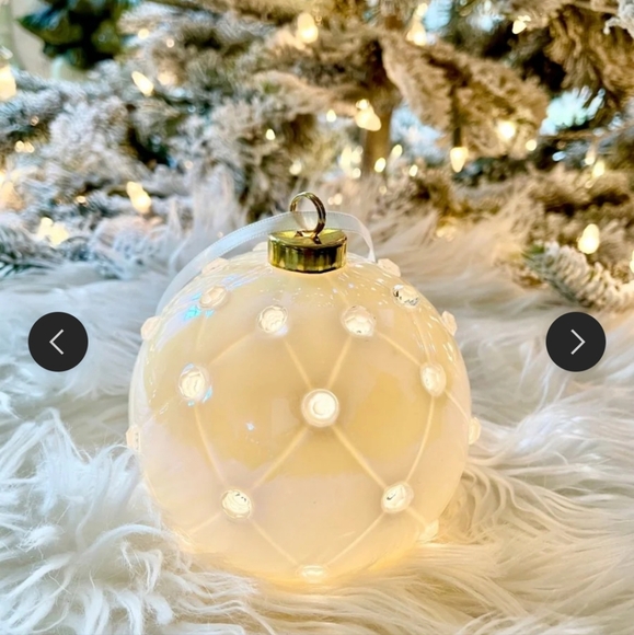 Christmas Ornament Ball LED Color-Changing Glass - Picture 1 of 12